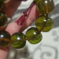 یه تسبیح سندلوس شمش اورجینال درجه یک بودار کهنه|جواهرات|خرمآباد, |دیوار