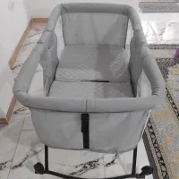 تخت کودک تاشو همراه با پشه بند