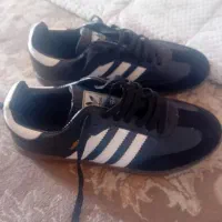 کفش سامبا|کیف، کفش، کمربند|شیراز, کوزه گری|دیوار