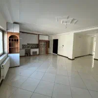 آپارتمان آزادی