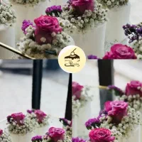 فروشنده خانم شیرینی و  قنادی