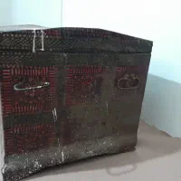 صندوقچه قدیمی|کلکسیون اشیاء عتیقه|آمل, |دیوار