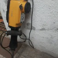 هیلتی ۱۷کیلویی روغنی دیوالت درحدنو