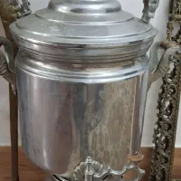 دوعدد سماور نفتی برنجی و اینه برنجی