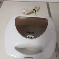 ساندویچ ساز فلر