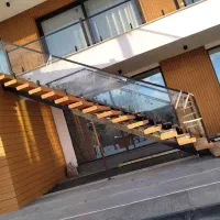 متخصص نرده های شیشه ای|خدمات پیشه و مهارت|رشت, جانبازان|دیوار