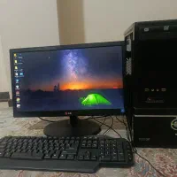 کامپیوتر و میز و صندلی سالم