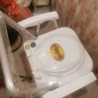 صندلی توالت
