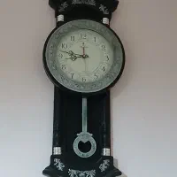 ساعت دیواری