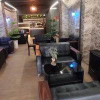 اجاره مغازه دوطبقه. صد متری در مرکز شهر|اجارهٔ مغازه و غرفه|قدس, شهرقدس|دیوار