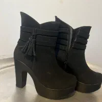 کیف و پوتین و کمربند عروس