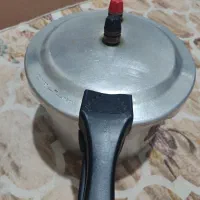 زود پز ۷لیتر سالم|ظروف پخت‌وپز|شهرضا, |دیوار