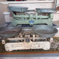 ترازو قدیمی