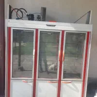 یخچال ویترینی