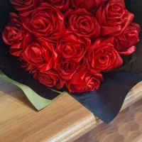 رز ربانی آماده قرمز