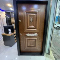 فروشگاه گیلان درب|مصالح و تجهیزات ساختمان|رشت, نظری|دیوار