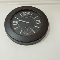 ساعت بدون عیب ایراد فقط۹۵۰ هزار تومن