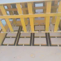 بلوک زن|ماشینآلات صنعتی|هرسین, |دیوار