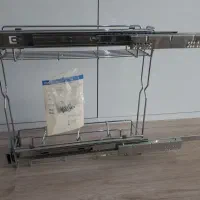 طبقه ریلی داخل کابنت