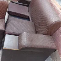 دو دست مبل راحتی سالم در حد نو|مبلمان خانگی و میز عسلی|تربتحیدریه, سرمحله|دیوار