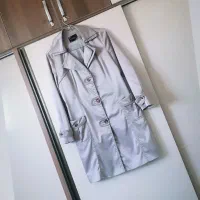 تعدادی مانتو،مانتوبارانی پالتوکاپشن(جنس مارک)|لباس|سهند, |دیوار