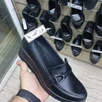 کفش زنانه قیمت کفش طبی ۷۰۰ هزارو دمپایی۳۵۰ هزار|کیف، کفش، کمربند|کوهدشت, |دیوار