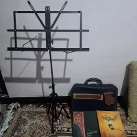 پایه نوت موسیقی همراه با کتاب و کیف|سازهای سنتی|صدرا-فارس, فاز ۱|دیوار