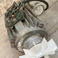 دینام دو اسب آلمان شرقی و دینام یک اسب چینی