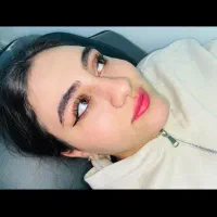 کار زیبایی صورت زیر نظر پیزاپزشک