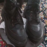 پوتین و کفش کاملن سالم