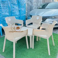 صندلی پلاستیکی  باغی کافه طرح پارس