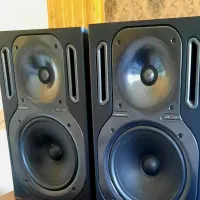 اسپیکر مانیتورینگ بهرینگر