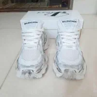 کفش BALENCIAGA نو|کیف، کفش، کمربند|گرگان, |دیوار