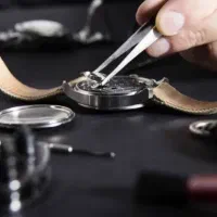 تعویض بند،باتری،شیشه،طلق و غیره ساعت