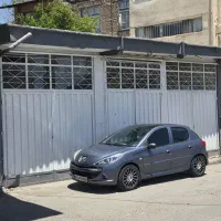 اجاره 60 متری بر اصلی / مناسب کسب و کار