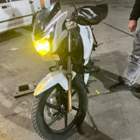 اپاچی سفید ۱۸۰ کم کارکرد مدل۹۵|موتورسیکلت|تهران, شهرک استقلال|دیوار