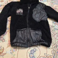 یک عدد کاپشن خارجی همراه باسوشرت|کفش و لباس بچه|چهاردانگه (تهران), |دیوار