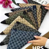 روسری نیلا دست‌دوز