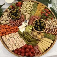 سفارش انواع فینگر فود سرد وگرم|خدمات پذیرایی، مراسم|کرج, شهرک بنفشه|دیوار