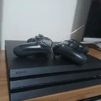PS 4 PRO