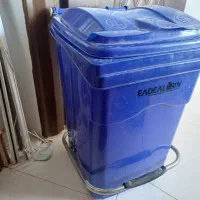 سطل زباله پدالی