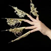 آموزش تخصصی کاشت ناخن توسط مدرس بین المللی