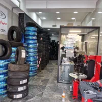 کارگر لاستیک فروشی بالانس و تعویض