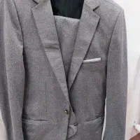 لباس کت و شلوار