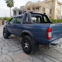 نیسان پیکاپ دو کابین