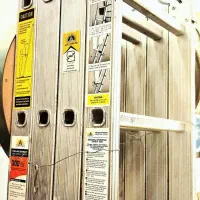 نردبان تاشو مفصلی|ابزارآلات|تهران, شوش (باغ آذری)|دیوار