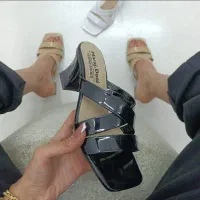 کفش پاشنه بلند