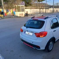 کوییک ۹۹ سفید قرمز