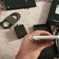 سامسونگ S23 fe همراه کله شارژر اورجینال|موبایل|تهران, دکتر هوشیار|دیوار