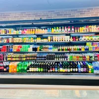 یخچال ایستاده.پرده هوا